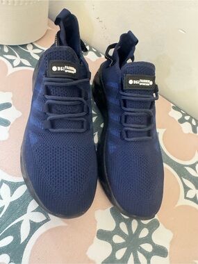 Men's Navy Knit Slip-On Sneakers
